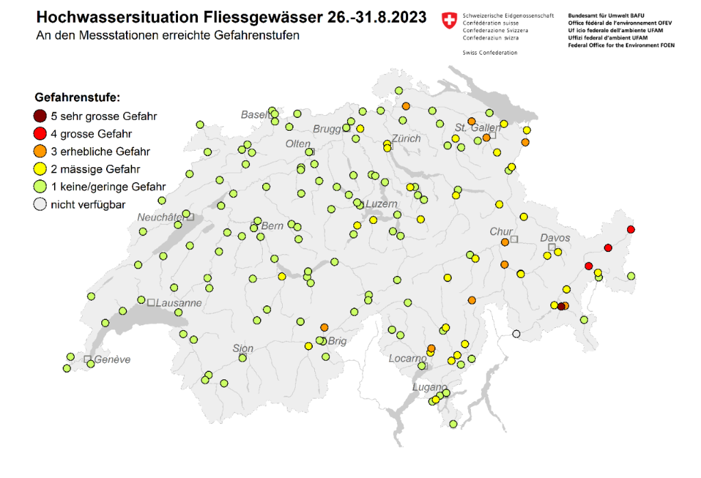 Hochwasser 26.-31.08.2023: Vergleich der maximalen Abflüsse mit den Gefahrenstufen für Hochwasser (provisorische Daten)