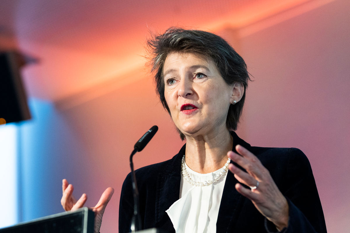 Bundesrätin Sommaruga an Tagung CO2-Entnahme und -Speicherung 2022